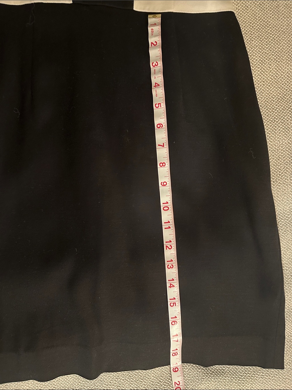 Banana Republic Black and White Mini Dress - Picture 11 of 11
